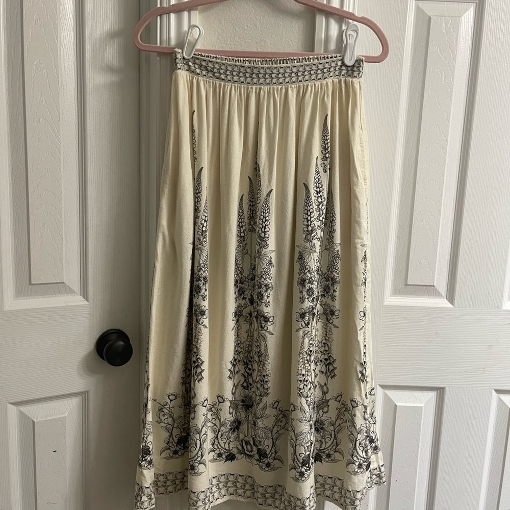 Max Studio Ivory Floral Midi Skirt - Picture 2 of 4